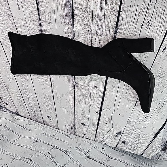 NWB Wild Pair Bravy Microsuede Over The Knee Boots Black size 6 - Picture 3 of 9